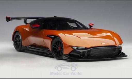 Modelauto Aston Martin Vulcan track metallic oranje/carbon 2015 1/18 AUTOart