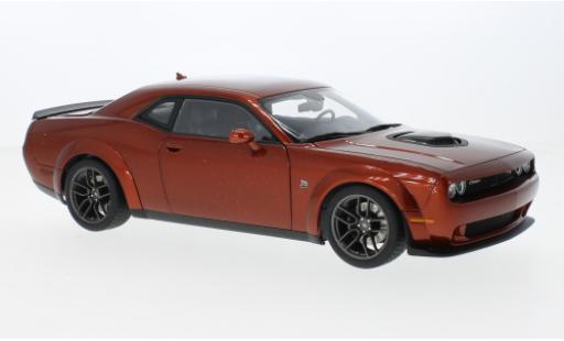 Modelauto Dodge Challenger Scat Pack R/T Shaker Widebody metallic brun 2022 1/18 AUTOart