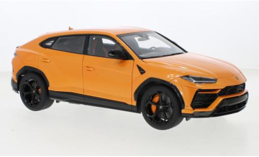 Modelauto Lamborghini Urus Base metallic oranje 2018 1/18 AUTOart