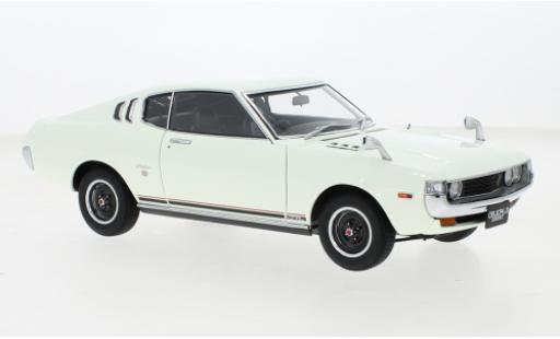 Modelauto Toyota Celica 1973 Liftback 2000GT (RA25) wit RHD 1/18 AUTOart