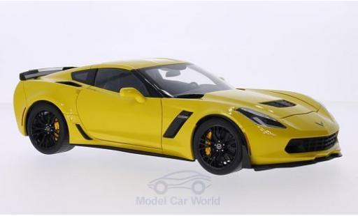 Modelauto Chevrolet Corvette Z06 (C7) geel 2014 1/18 AUTOart