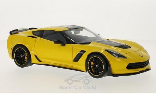 Modelauto Chevrolet Corvette Z06 C7-R Edition geel/zwart 2014 1/18 AUTOart