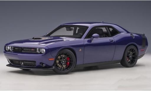 Modelauto Dodge Challenger Scat Pack 392 HEMI Shaker metallic lila/mat-zwart 1/18 AUTOart