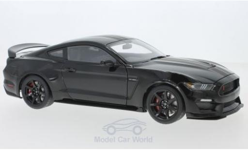 Modelauto Ford Mustang Shelby GT350 GT-350R zwart/mat-zwart 2017 1/18 AUTOart