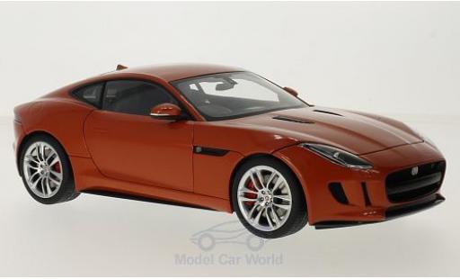 Modelauto Jaguar F-Type R Coupe metallic oranje RHD 2015 1/18 AUTOart