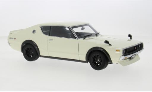 Modelauto Nissan Skyline 2000 GT-R (KPGC110) wit 1/18 AUTOart
