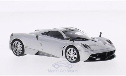 Modelauto Pagani Huayra Base grijs 2011 1/43 AUTOart