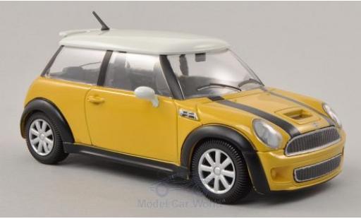 Modelauto Mini Cooper S geel/wit zonder Vitrine 1/24 Burago