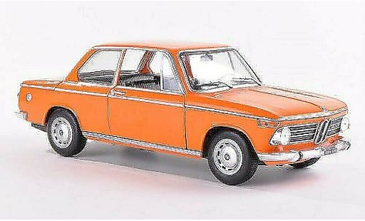 Bmw 1602 ti 1/24 WhiteBox oranje 1968 modelauto