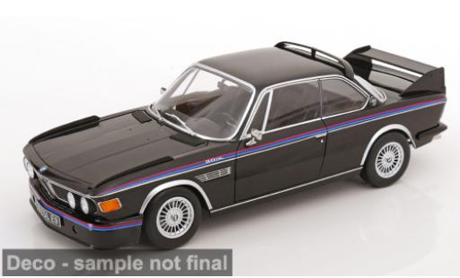 Modelauto Bmw 3.0 CSL (E9) zwart/Dekor 1973 1/12 KK Scale