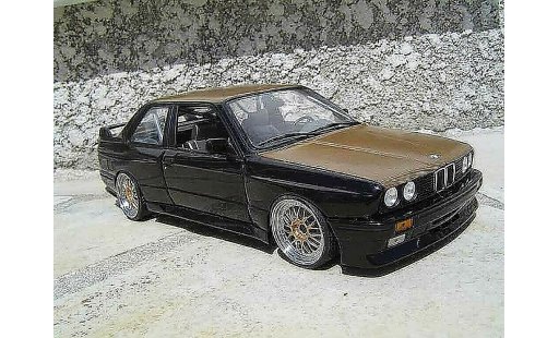 Bmw M3 coupe 1/18 Minichamps E30 zwart swap moteur e36 jantes bbs capot kevlar modelauto