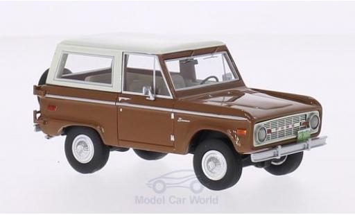 Modelauto Ford Bronco Wagon bruin/wit 1970 1/43 BoS Models
