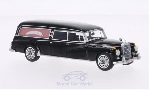Modelauto Mercedes 300 Base d (W189) Pollmann zwart 1960 Bestattungsfahrzeug 1/43 BoS Models