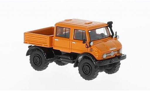 Modelauto Mercedes Unimog 406-425 U416 DoKa oranje 1977 1/87 BoS Models
