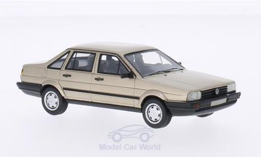 Modelauto Volkswagen Passat B2 /Santana metallic beige 1986 1/43 BoS Models