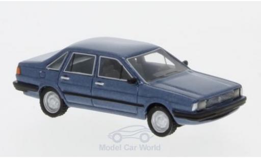 Modelauto Volkswagen Santana Base metallic blauw 1982 1/87 BoS Models