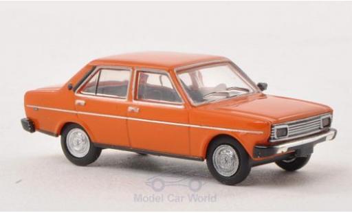 Modelauto Fiat 131 Mirafiori oranje Ausf&Atilde;&frac14;hrung met Rechteckscheinwerfern 1/87 Brekina