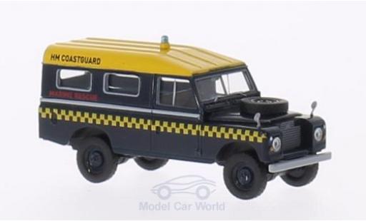 Modelauto Land Rover 109 Base Station RHD HM Coastguard (GB) Marine Rescue 1/18 Brekina