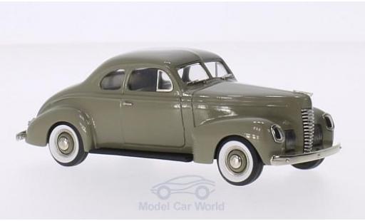 Modelauto Nash Ambassador Eight 2-Door Coupe beige 1939 1/43 Brooklin