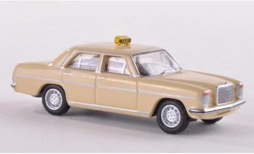 Modelauto Mercedes /8 Base Taxi 1/87 Bub