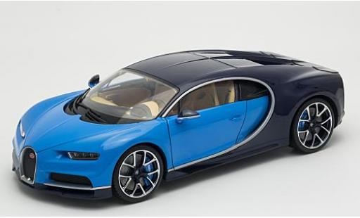 Modelauto Bugatti Chiron coupe blauw 1/18 Welly