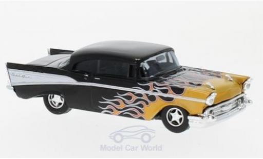 Modelauto Chevrolet Bel Air Coupe zwart/Dekor 1957 1/87 Busch