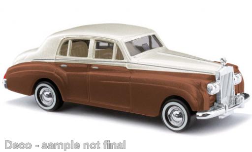 Modelauto Rolls Royce Silver Cloud Base metallic beige/bruin 1959 1/87 Busch