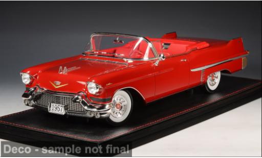 Modelauto Cadillac Series 62 Convertible Cabriolet rood 1957 1/18 Stamp Models
