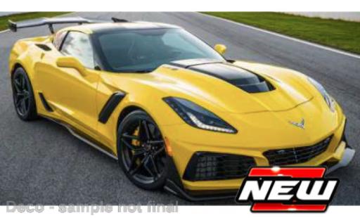 Modelauto Chevrolet Corvette ZR1 geel 1/18 Maisto