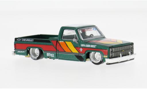 Modelauto Chevrolet Silverado pickup Kaido Works V3 groen/Dekor 1980 1/64 Mini GT