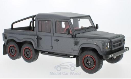 Modelauto Land Rover Defender Base Flying Huntsman 6x6 mat-grijs RHD 2015 1/18 CMF