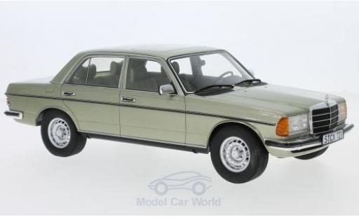 Modelauto Mercedes 280 Coupe E (W123) metallic groen 1976 1/18 Cult Scale Models