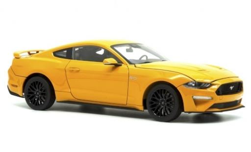 Modelauto Ford Mustang GT 5.0 metallic oranje 2019 1/18 Diecast Masters
