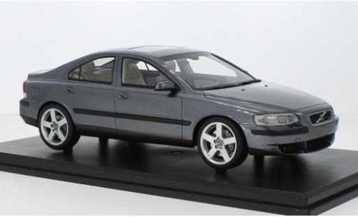 Modelauto Volvo S60 R metallic grijs 2003 1/18 DNA Collectibles