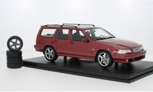 Modelauto Volvo V70 Base P80 rood 1996 1/18 DNA Collectibles