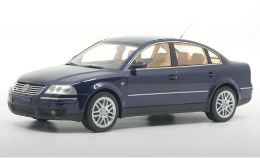 Modelauto Volkswagen Passat B5 ( GP) W8 4Motion blauw 2001 1/18 DNA Collectibles