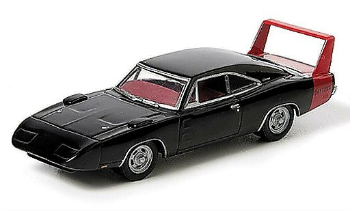 Dodge Charger Daytona 1/64 Greenlight rood/zwart 1969 modelauto