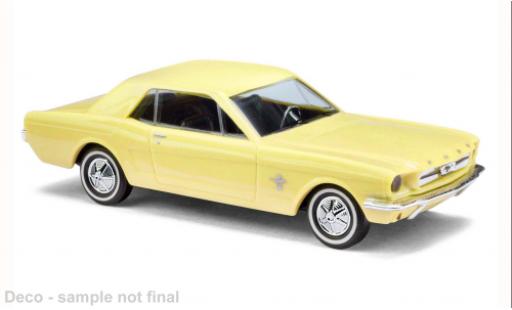 Modelauto Ford Mustang Hardtop geel 1964 1/87 Busch