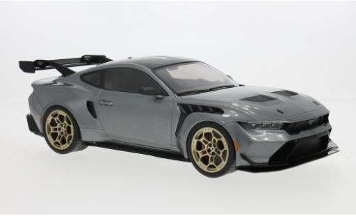 Modelauto Ford Mustang 1/18 MCG