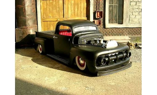 Ford F-100 Pickup 1/18 Welly F 100 pick up 1951 devil spirit modelauto
