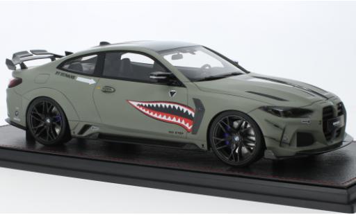 Modelauto Bmw M4 coupe (G82) ByHumans Louisiana WBK grijs clair 2022 1/18 GLM