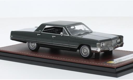 Modelauto Chrysler Imperial Sedan LeBaron metallic groen 1968 1/43 GLM