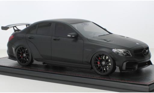 Modelauto Mercedes C AMG C 63S DarwinPRO Widebody mat-zwart 1/18 GLM