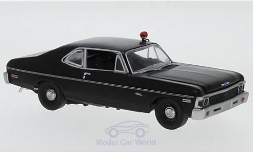 Modelauto Chevrolet Nova Coupe mat-zwart Hunter (TV Serie) 1969 1/43 GMP