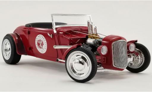 Modelauto Ford Hot Rod 1934 Roadster rood Indian Motorcycle 1/18 GMP