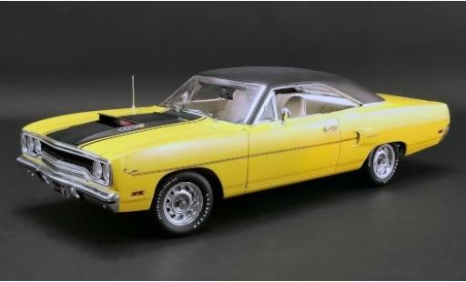 Modelauto Plymouth Road Runner 1970 geel/mat-zwart avec Figurenkopf &iuml;&iquest;&frac12; aufstecken 1/18 GMP