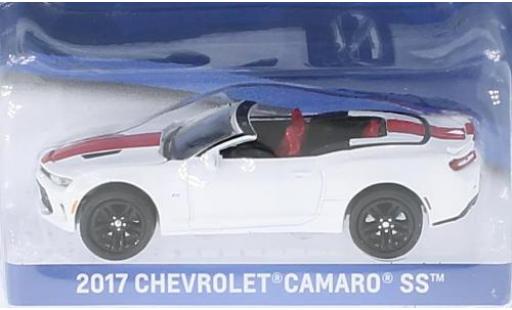 Modelauto Chevrolet Camaro SS wit/rood 2017 sans Vitrine 1/64 Greenlight