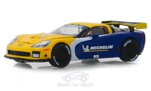 Modelauto Chevrolet Corvette Coupe C6R Michelin 2009 1/64 Greenlight