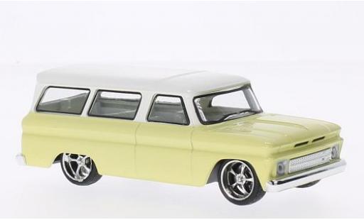 Modelauto Chevrolet Suburban tuning geel/wit 1966 1/43 Greenlight