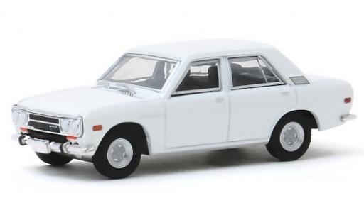 Modelauto Datsun 510 Sedan 4-Door wit 1972 1/64 Greenlight